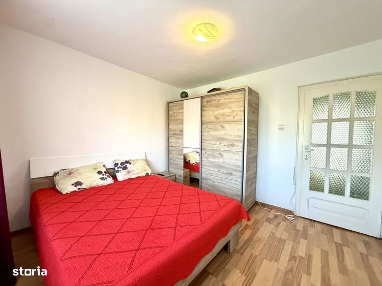 Apartament cu 2 camere decomandat în Lipovei