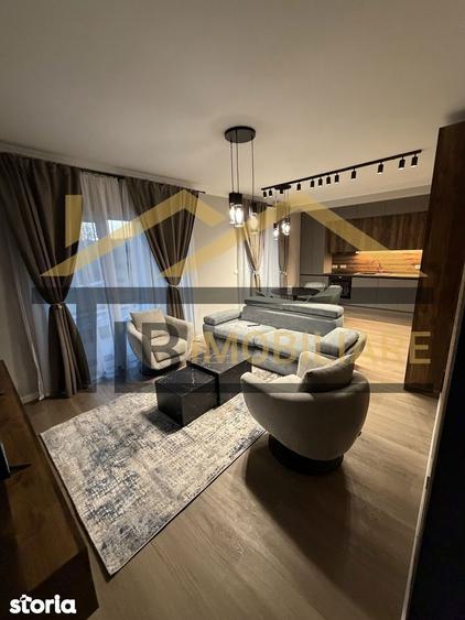 Apartament cu 2 camere, mobilat în Unirii