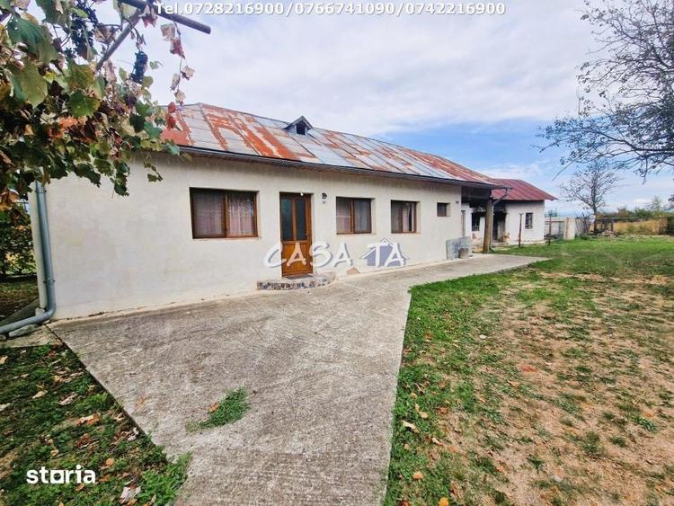 Casă cu 2 camere cu Teren 3467 Mp în Drăguțești