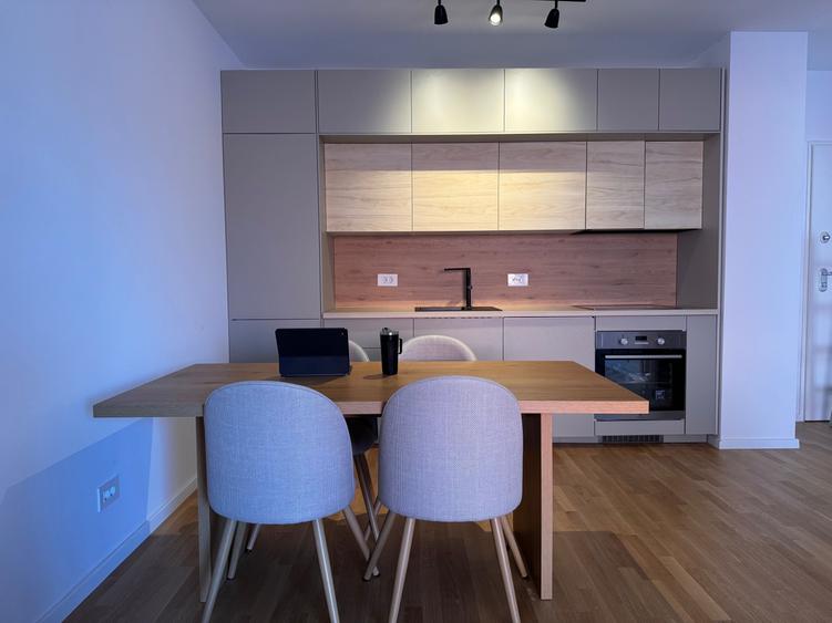 Apartament cu 2 camere decomandat în Exterior Vest