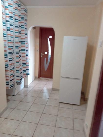 Apartament cu 2 camere decomandat în Sud
