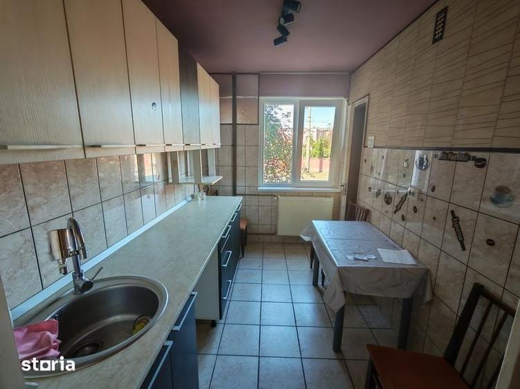 Vand apartament 2 camere, confort 1, etajul 1 - 5