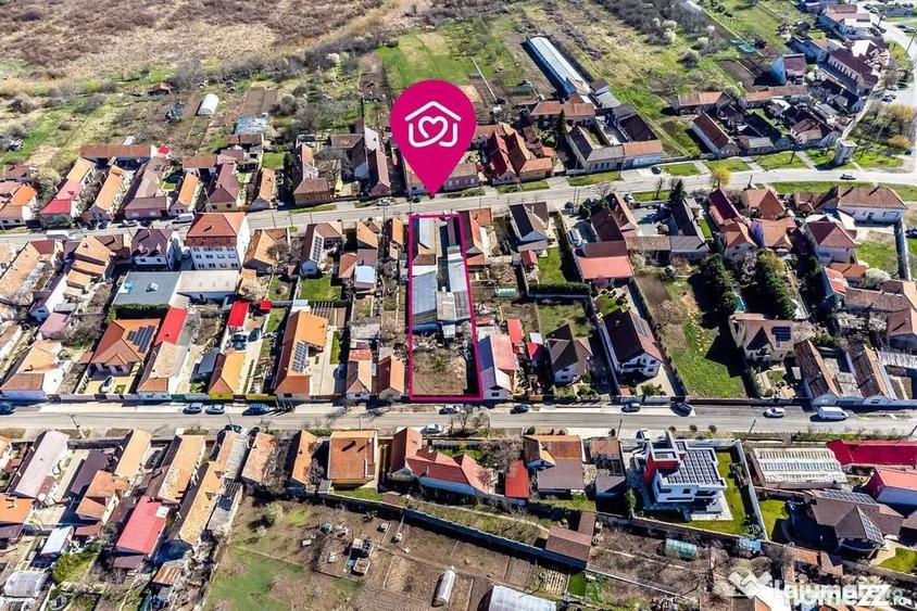 Casă cu 5 camere cu Teren 1358 Mp în Aradul Nou