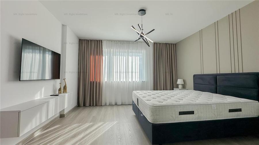 Apartament cu 3 camere decomandat, mobilat în Tractorul