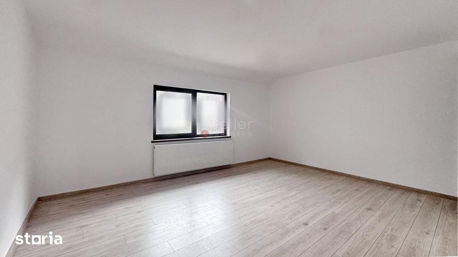 Casă cu 8 camere cu Teren 480 Mp în Bunloc