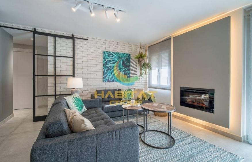 Apartament cu 3 camere decomandat în Tineretului