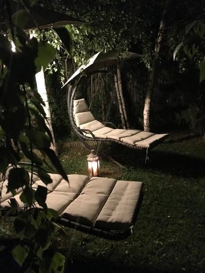 Casă individuală cu 6 camere cu Canalizare în Central