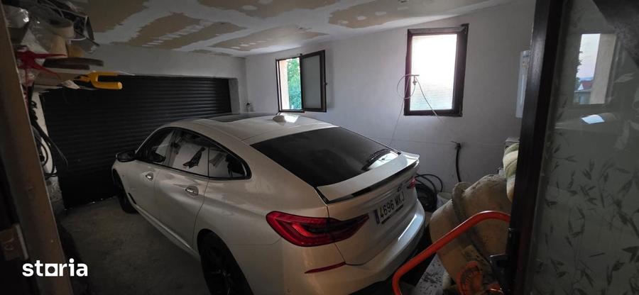 Casă cu 6 camere cu Teren 769 Mp în Prăjești
