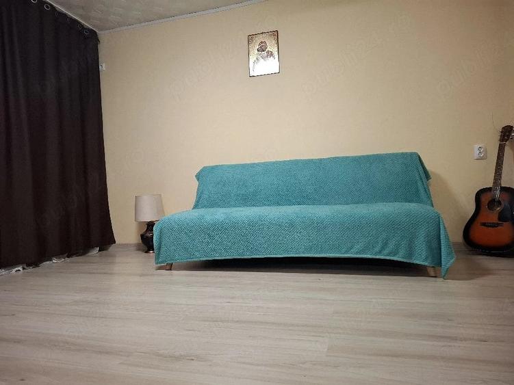 Garsonieră decomandată în Slătioarele
