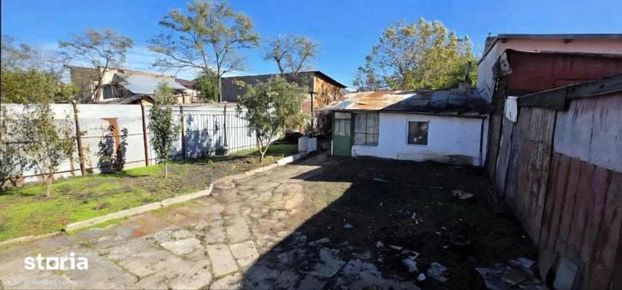 Casă cu 3 camere cu Teren 250 Mp în Titan