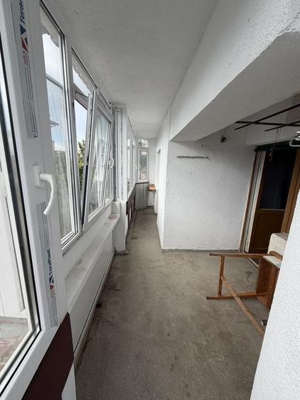 Apartament cu 3 camere în Republicii