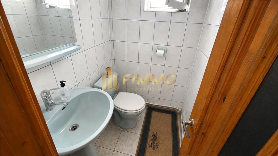 Apartament cu 3 camere decomandat în Obcini