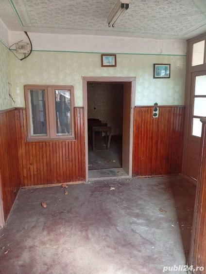 Casă cu 4 camere cu Teren 1400 Mp în Central