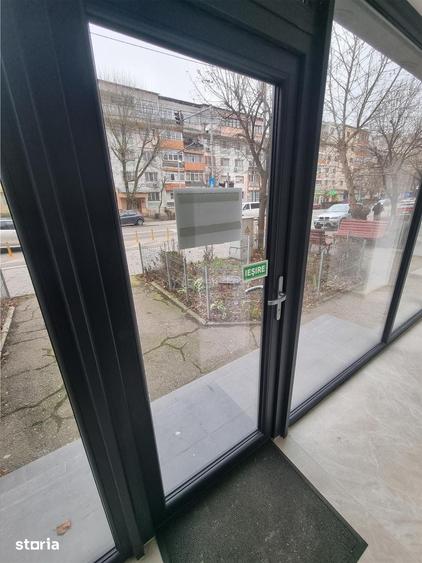 Spațiu comercial, de 100 mp, în Central
