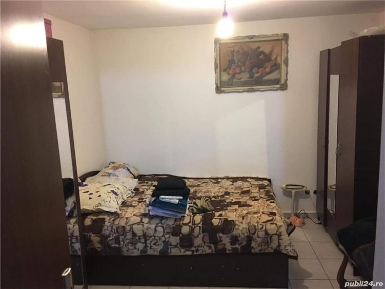 Casă individuală cu 5 camere cu Teren 1200 Mp în Studina