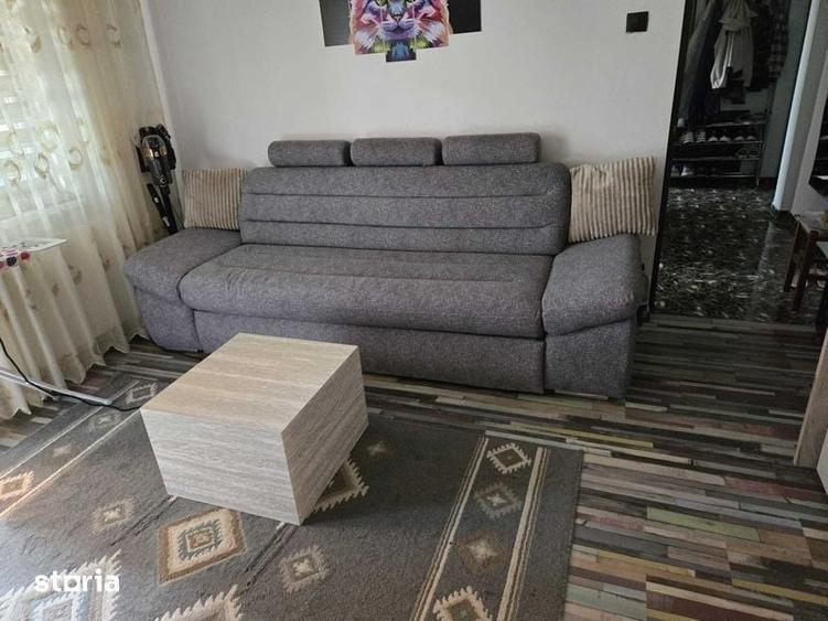Apartament cu 3 camere semidecomandat în Central