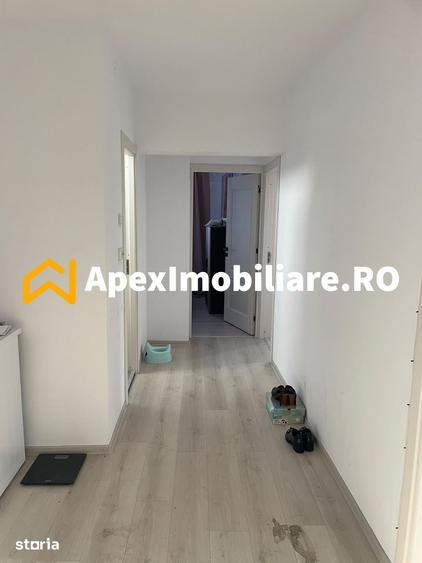 Apartament cu 3 camere decomandat în Pantelimon