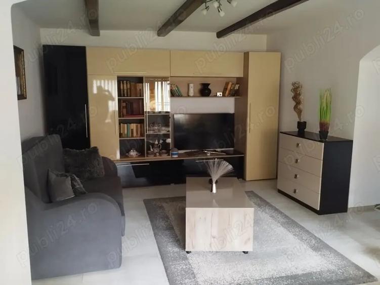 Casă cu 2 camere cu Teren 471 Mp în Bățani