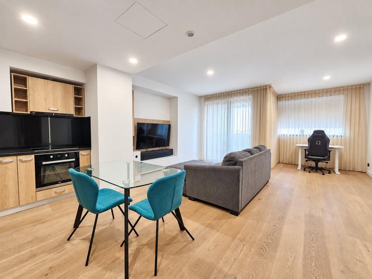 Apartament cu 2 camere semidecomandat, mobilat în Aviației