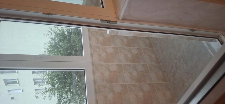 Apartament cu 2 camere nedecomandat în Central