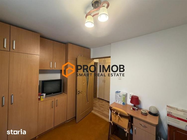 Apartament cu 2 camere semidecomandat în Unirii Sud
