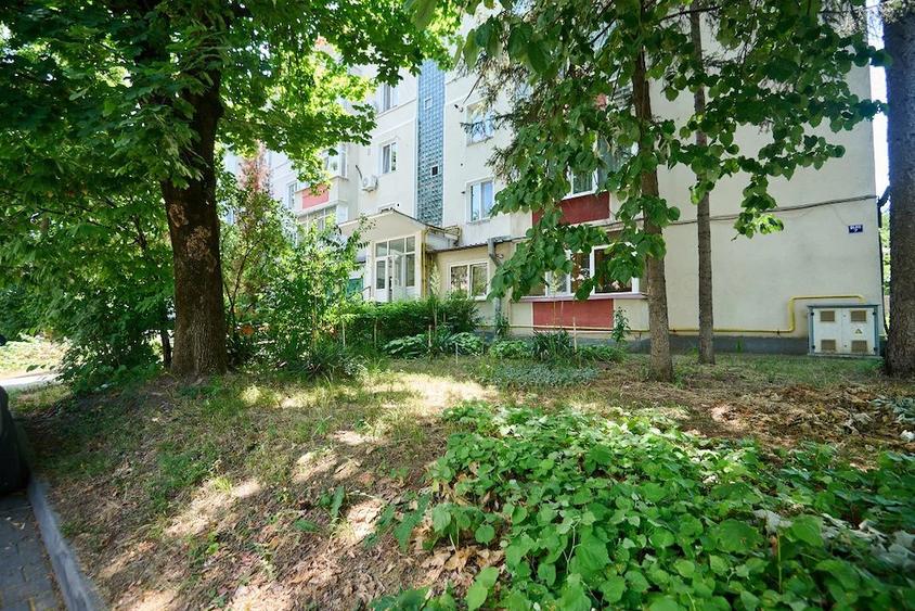Apartament cu 2 camere semidecomandat în Teilor