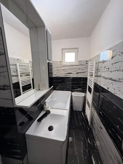 Apartament cu 2 camere semidecomandat în Teilor