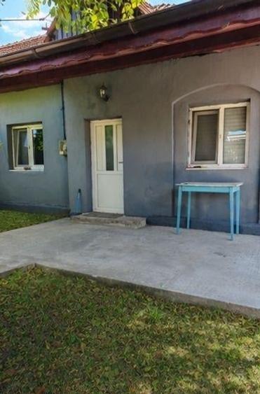 Casă individuală cu 2 camere cu Teren 1000 Mp în Central