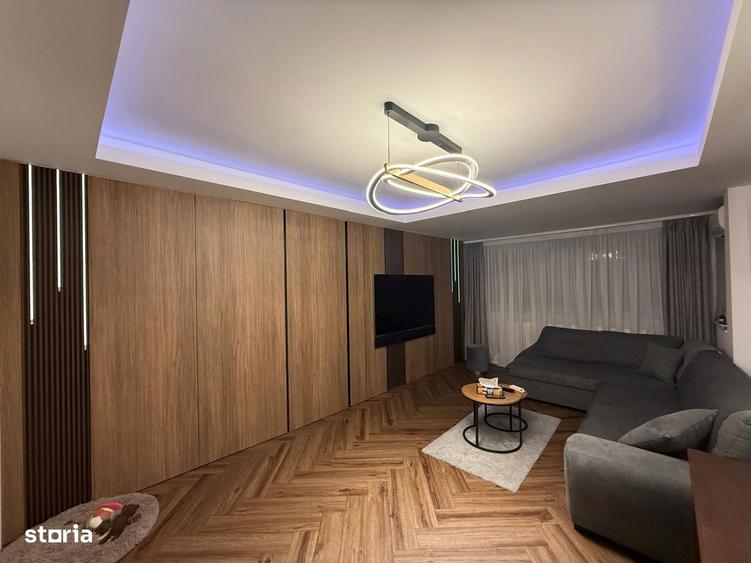 Apartament cu 4 camere, mobilat în Centrul Istoric