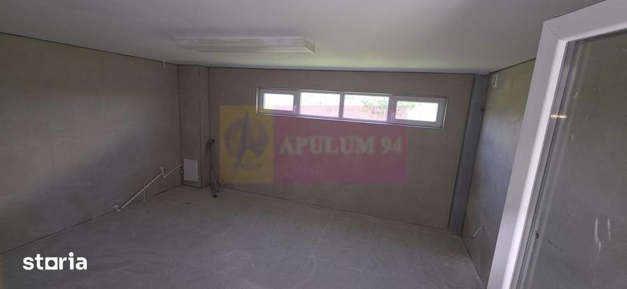 Spațiu comercial, de 200 mp, în Florești
