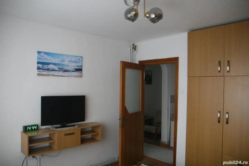 Apartament cu 3 camere decomandat în Tomis Nord