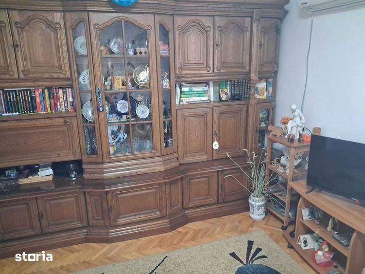 Apartament cu 3 camere decomandat în Dorobanți