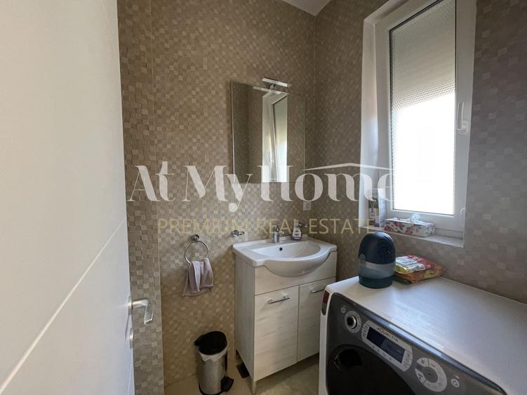Casă cu 4 camere cu Piscina în Pipera