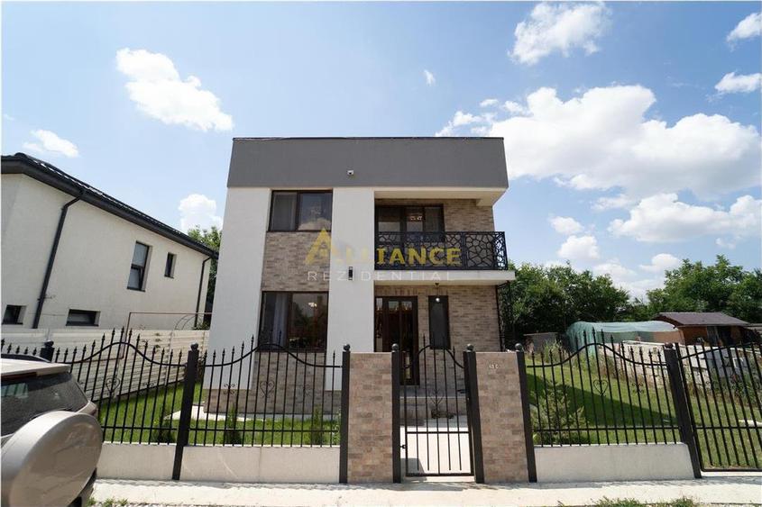 Casă individuală cu 4 camere cu Teren 327 Mp în Berceni