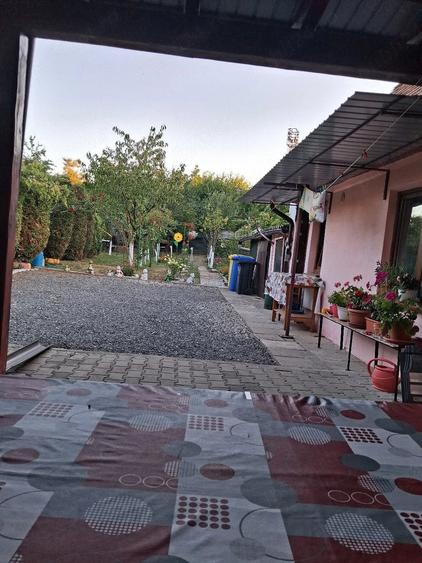 Casă cu 3 camere cu Teren 467 Mp în Lazaret