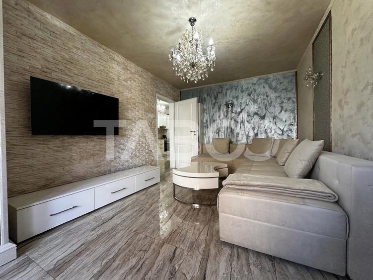 Apartament cu 4 camere decomandat, mobilat în Ștrand