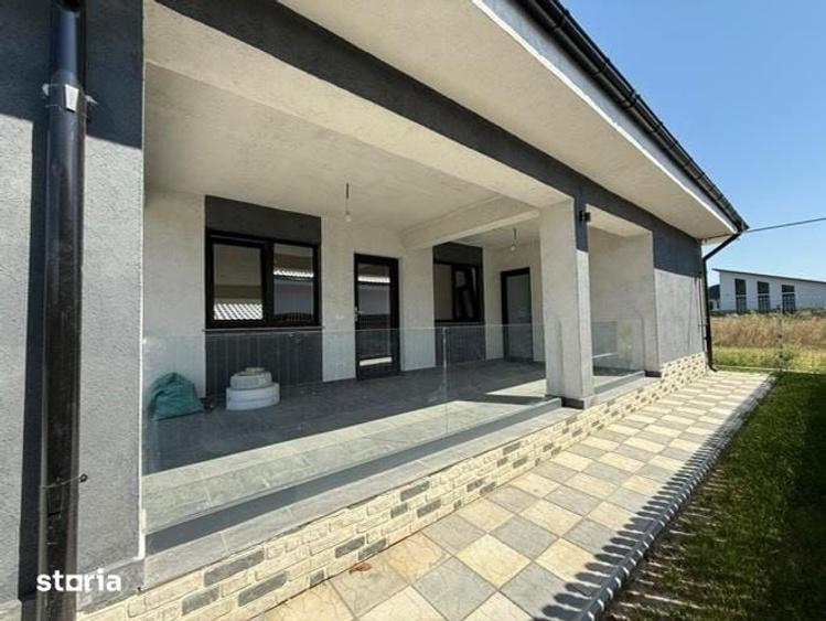 Casă cu 3 camere cu Teren 420 Mp în Hemeiuș