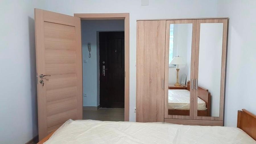 Apartament cu 2 camere decomandat, mobilat în Ultracentral
