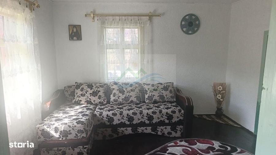 Casă cu 3 camere în Drăgoiești