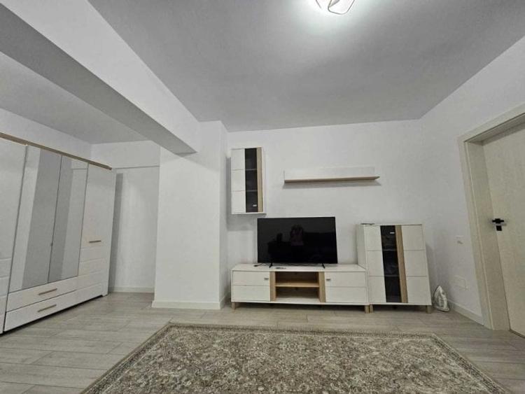 Apartament cu 2 camere decomandat în Lujerului