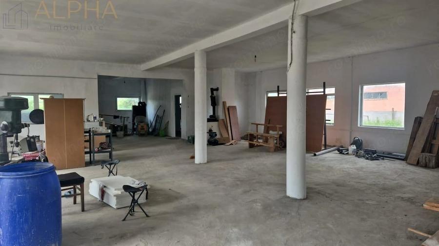 Spațiu comercial, de 400 mp, în Orheiu Bistriței
