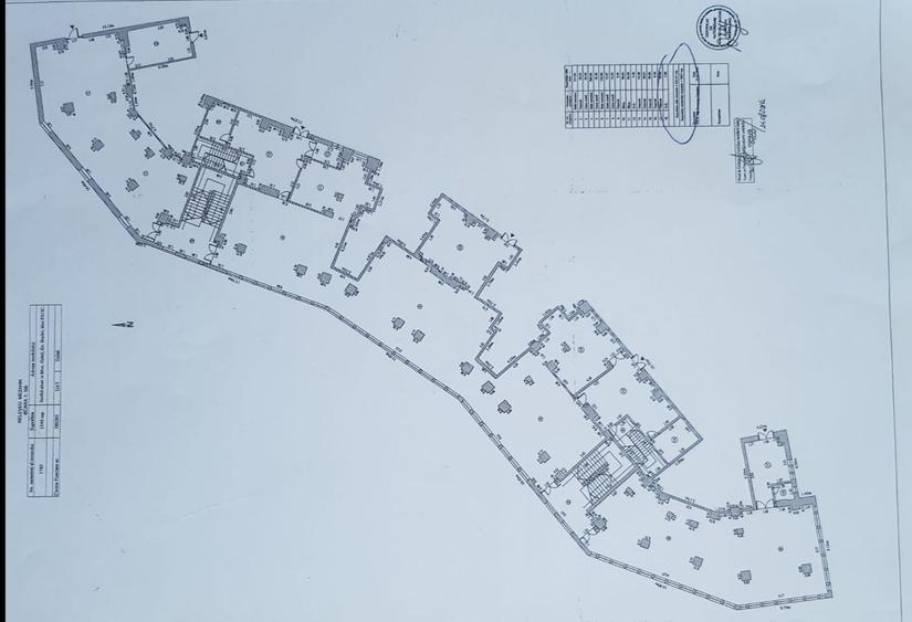 Spațiu comercial, de 1,800 mp, în Ultracentral
