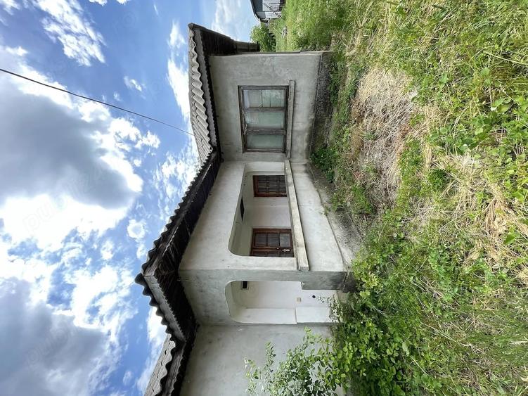 Casă cu Teren 2250 Mp în Brăniștari