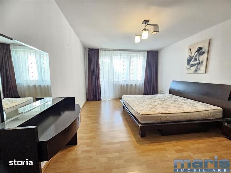 Apartament cu 2 camere decomandat în 22 Decembrie 1989