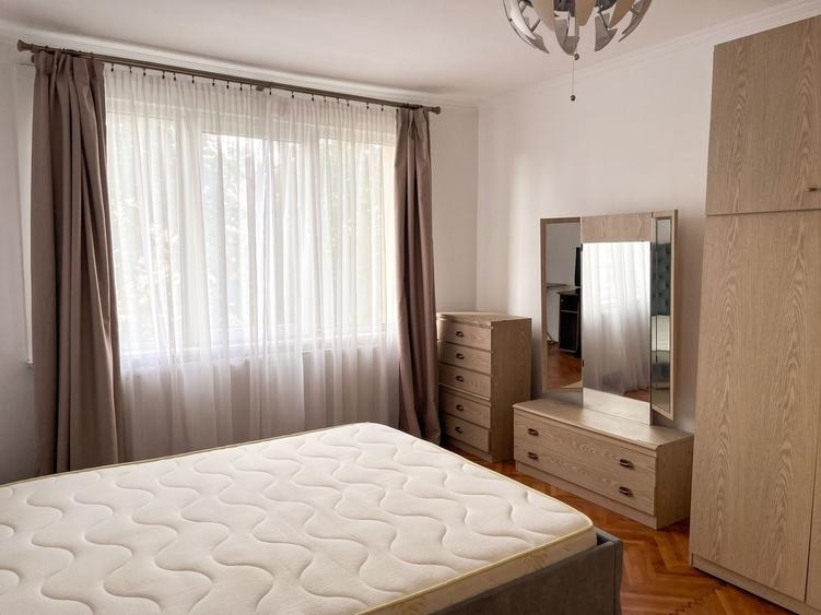 Apartament cu 2 camere decomandat, mobilat în Circumvalațiunii
