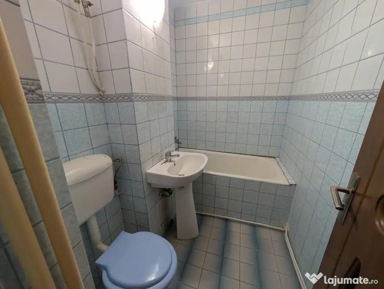 Apartament cu 2 camere semidecomandat în Alexandru cel Bun