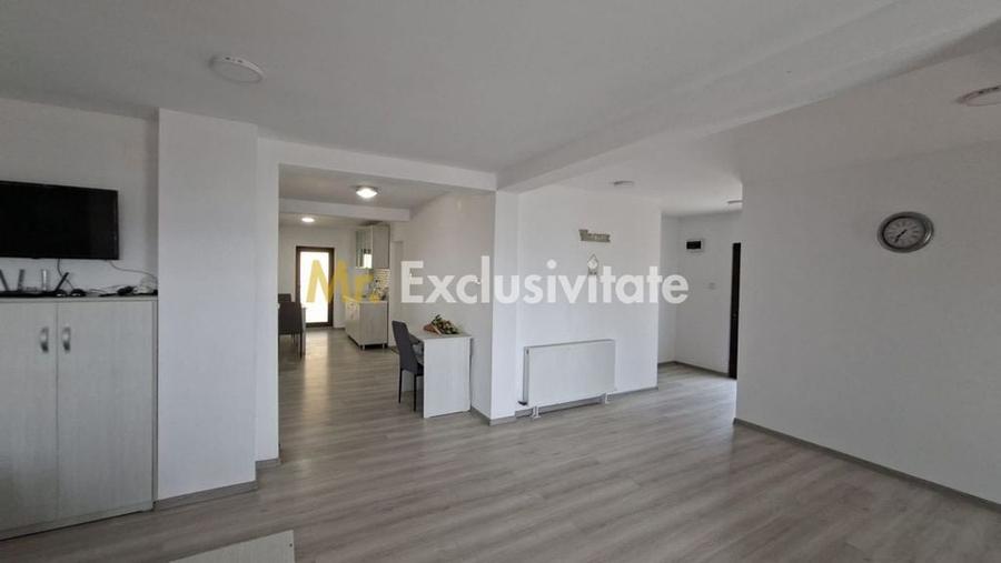 Casă cu 5 camere cu Teren 1200 Mp în Budeasa