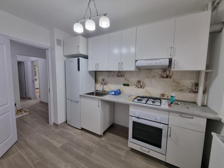 Apartament cu 3 camere decomandat în P-ța Reșița