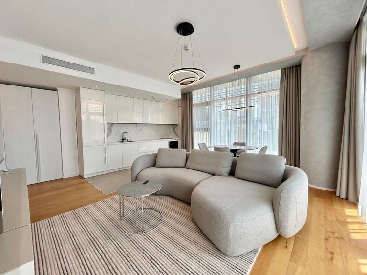 Apartament cu 3 camere decomandat, mobilat în Floreasca