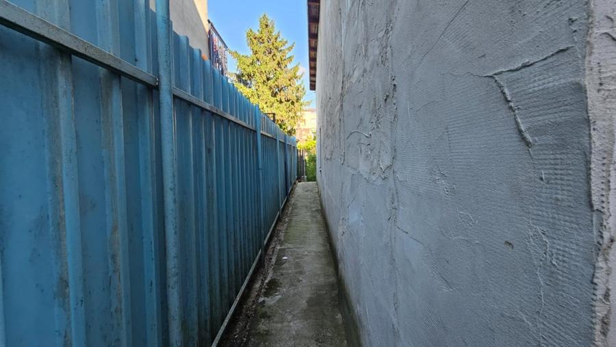 Casă individuală cu 3 camere cu Canalizare în Progresul